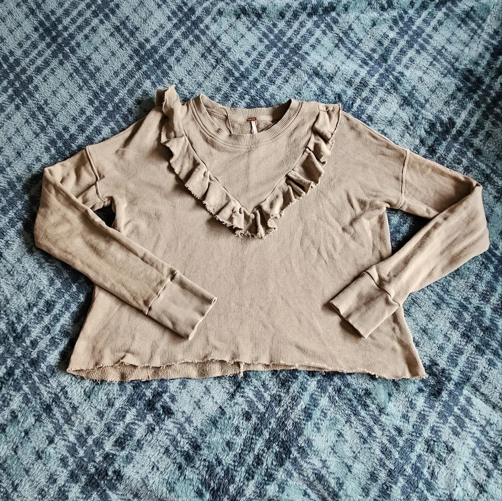 Free‎ People khaki long sleeve, size XS